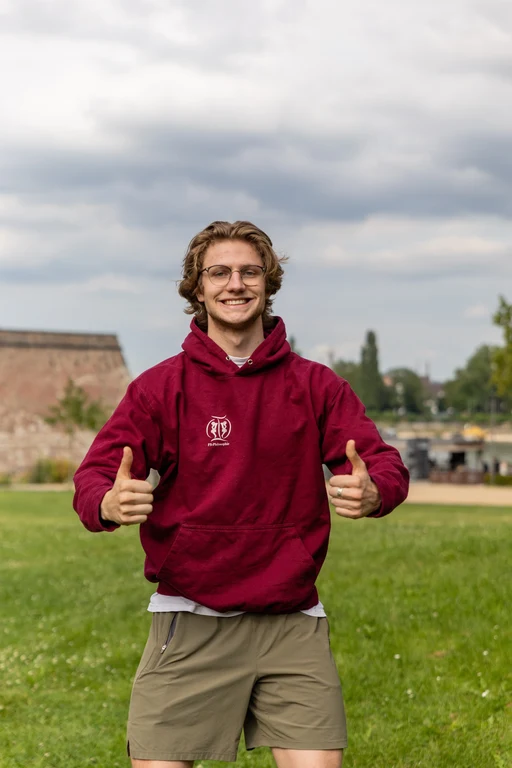Silas König.jpg